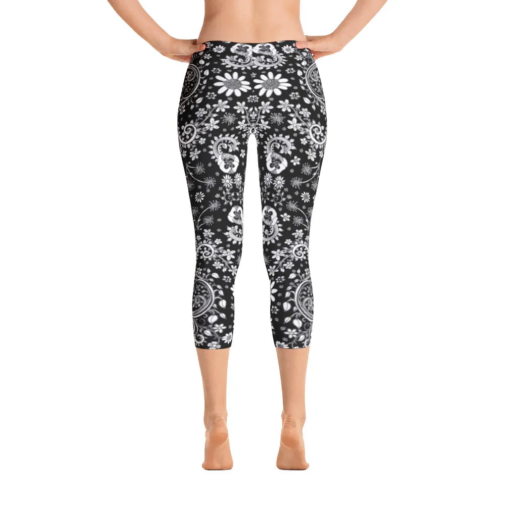 Abstract Capri leggings, Workout Pants 'Black Birds of a Flower'