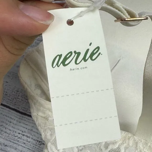 Aerie Real Power White Plunge Push Up Eyelash Lace Bra Size 34D