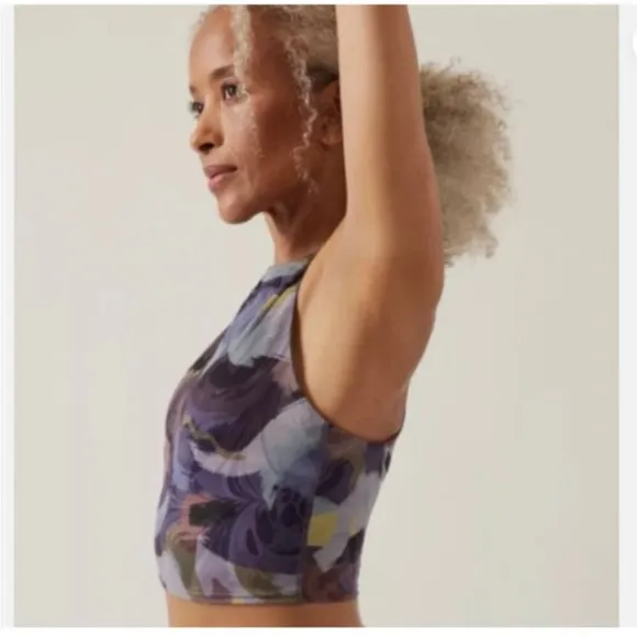 Athleta Sports Bra Conscious Crop Low Impact Longline Sports Bra