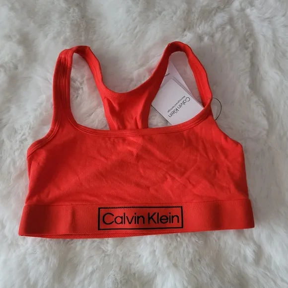 ❤️‍🔥CALVIN KLEIN BRAND NEW BRALETTE AND BIKINI SET SIZE S