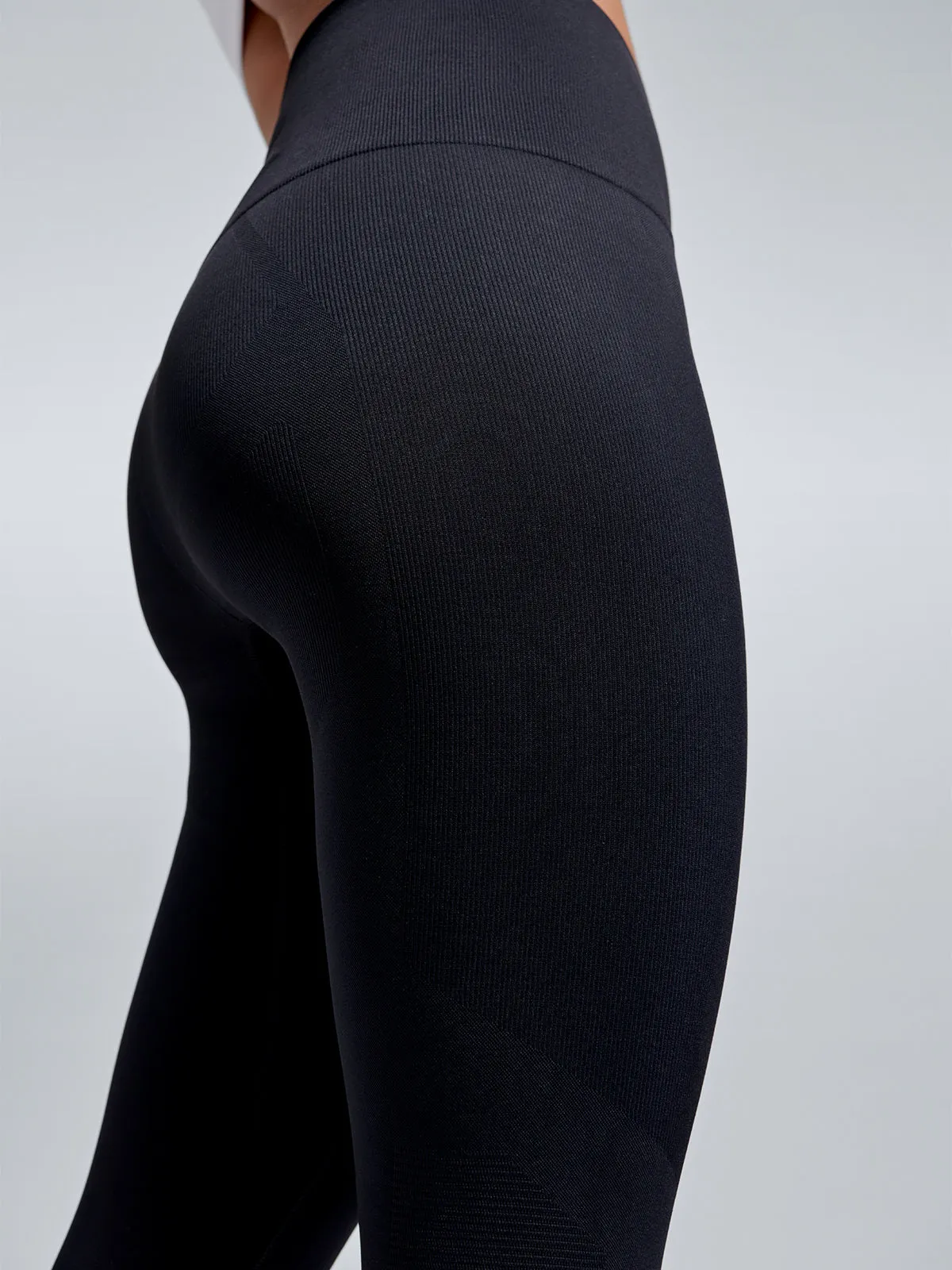 CHISEL 8/8 Legging Black