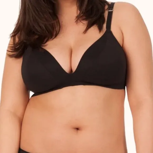 COPY - Lively the all day deep V no wire trio bra