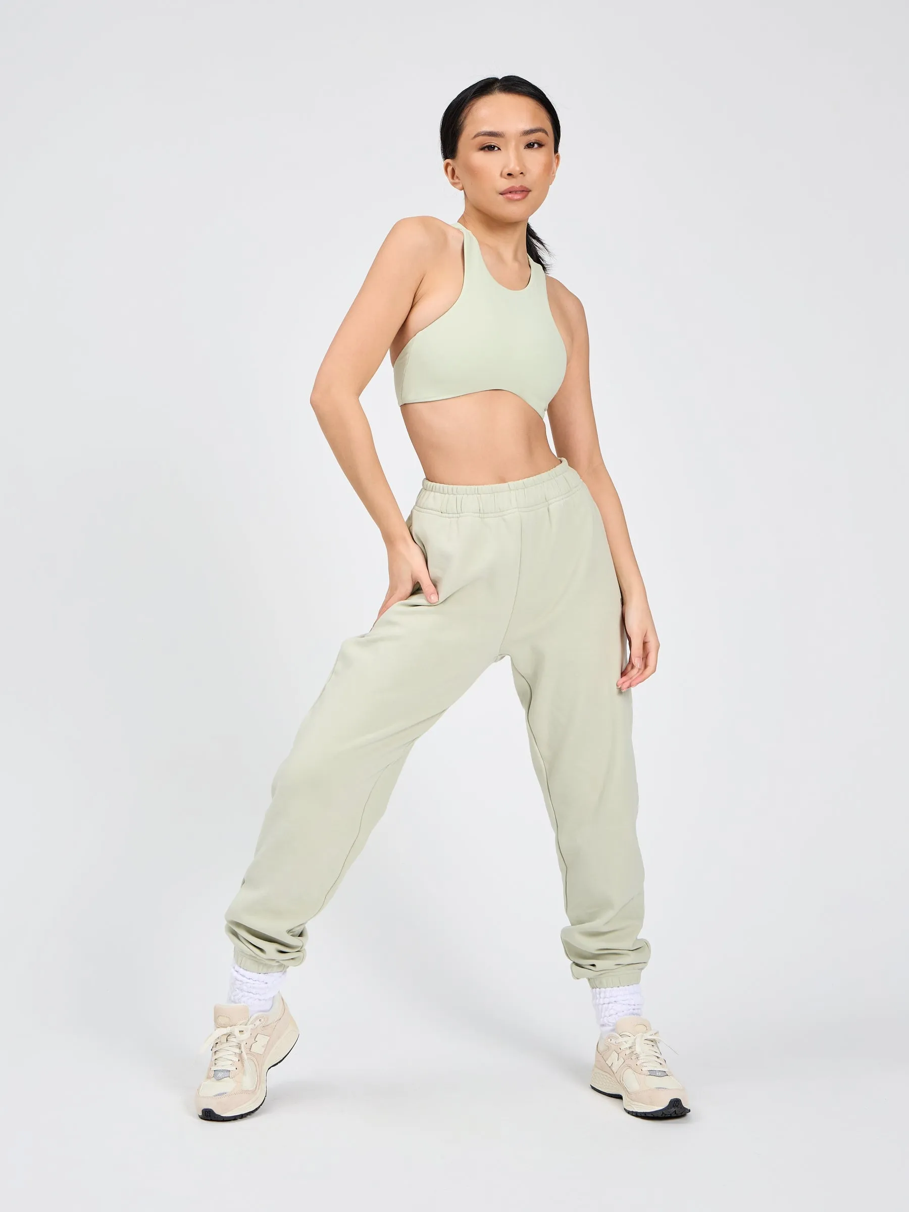 Curve Sports Bra - Pistachio