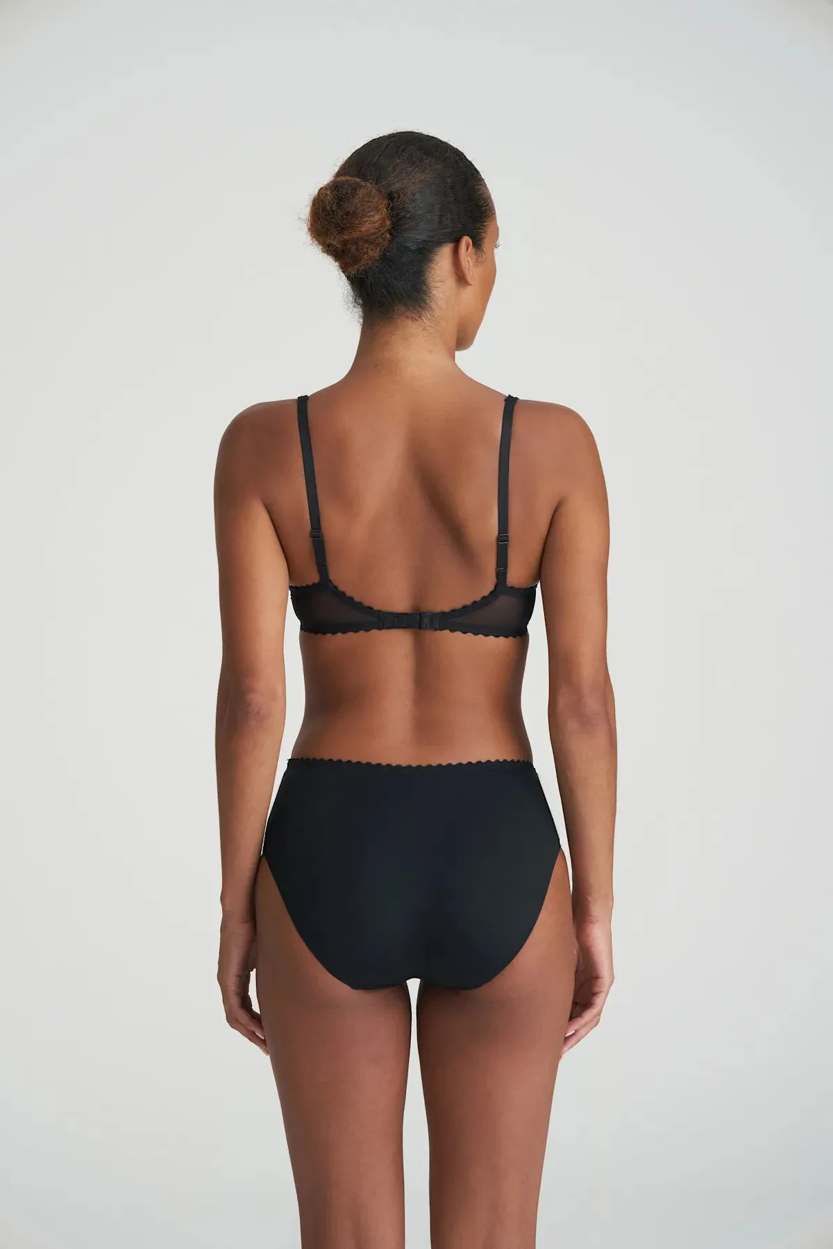 Jane Padded Balcony Bra In Black