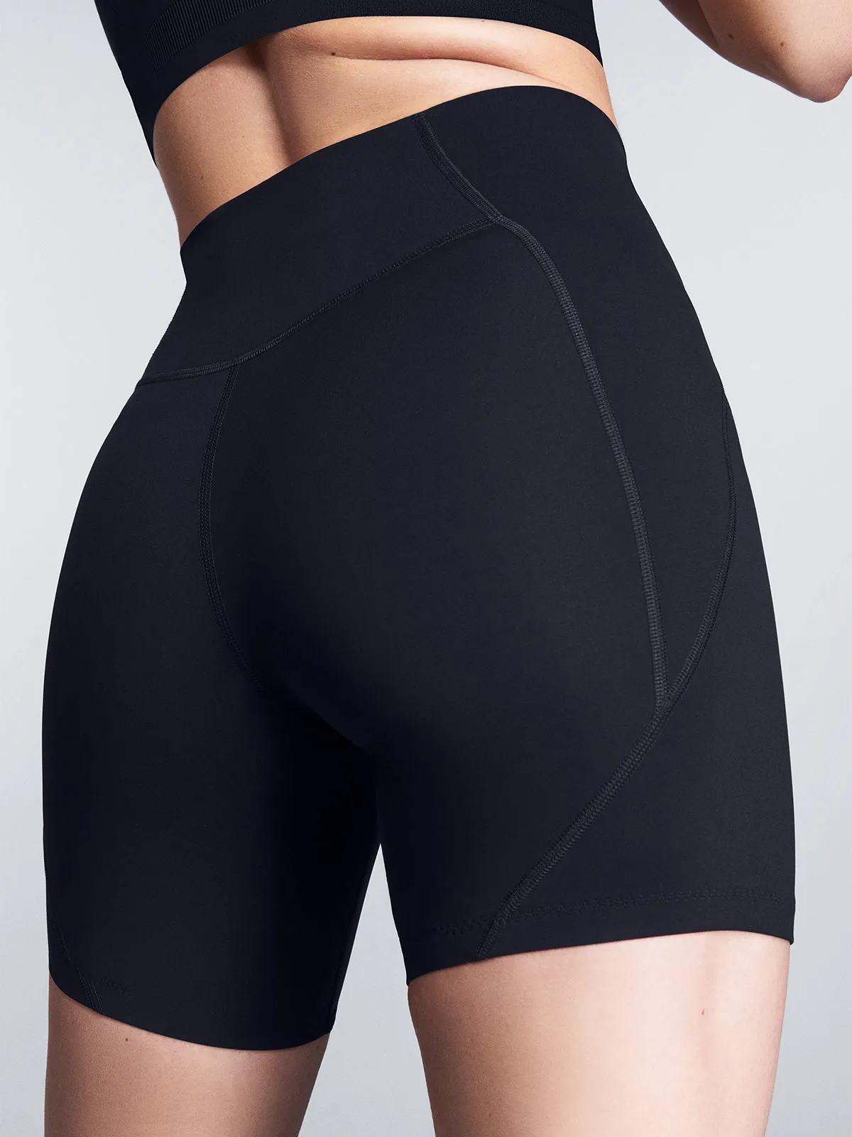 LIMITLESS 7.5" Super High Rise Bike Short Black