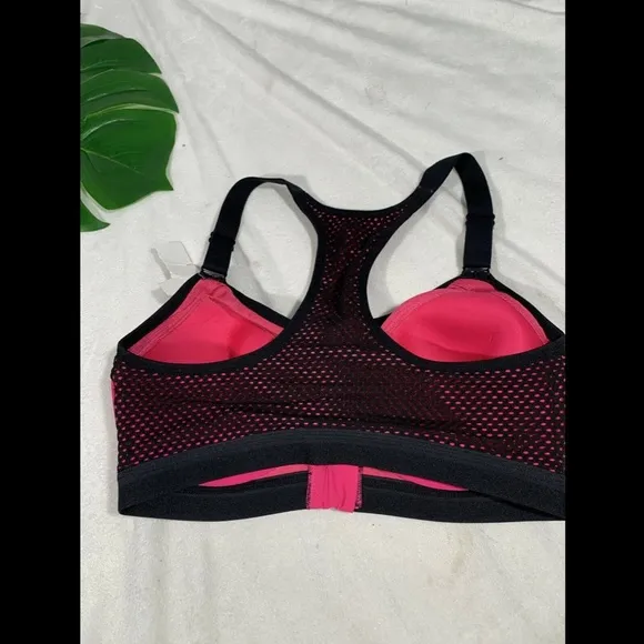 NEW‎ $72 Wacaol Zip Front Underwire Sports Bra 30D