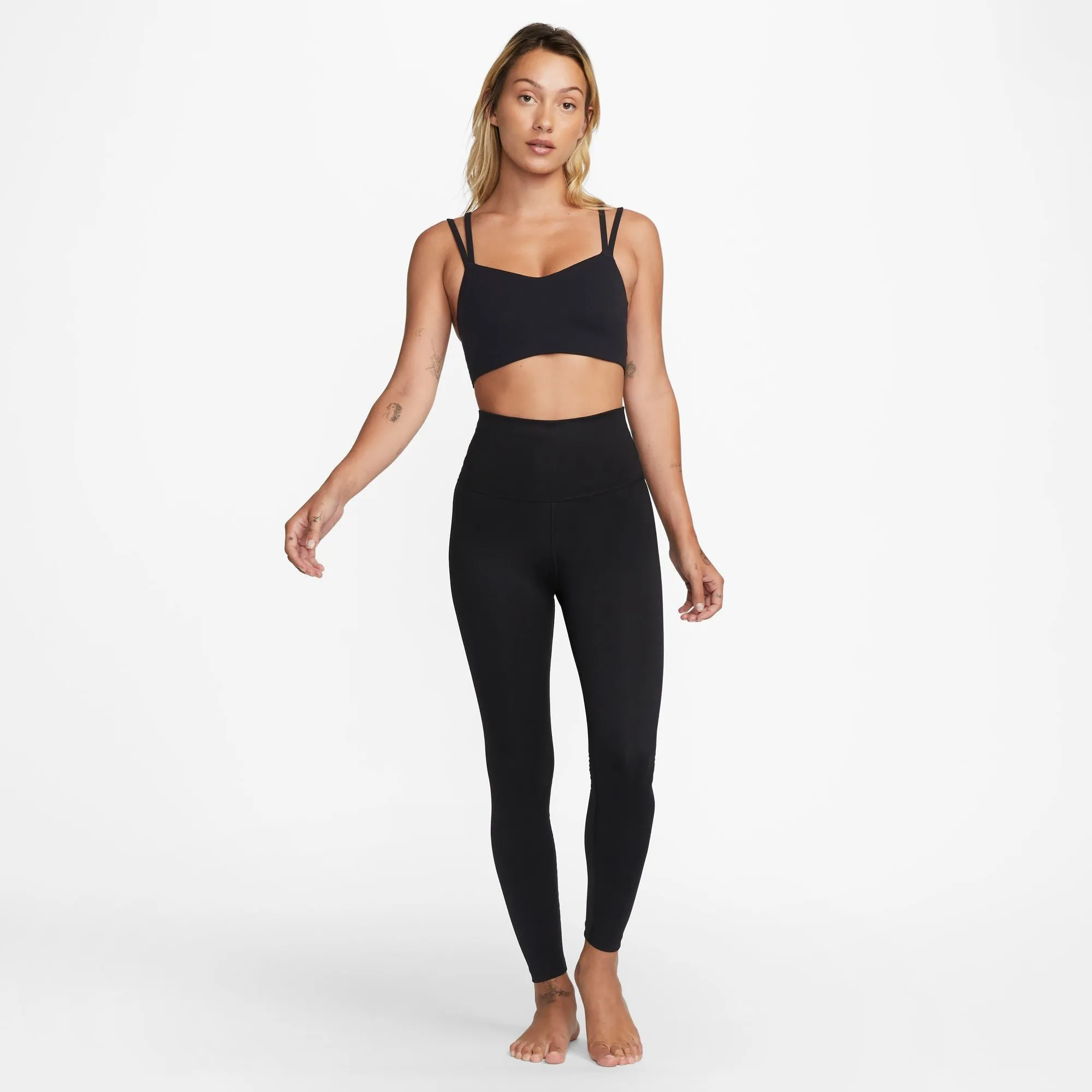 Nike - Alate Trace - Light-Support Padded Strappy Sports Bra - Femme