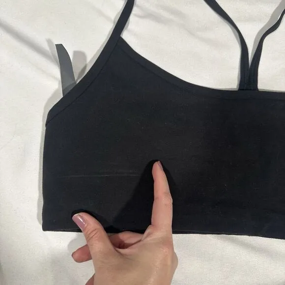 NWT $58 Vuori [ XL ] AllTheFeels Sports Bra in Black #6351