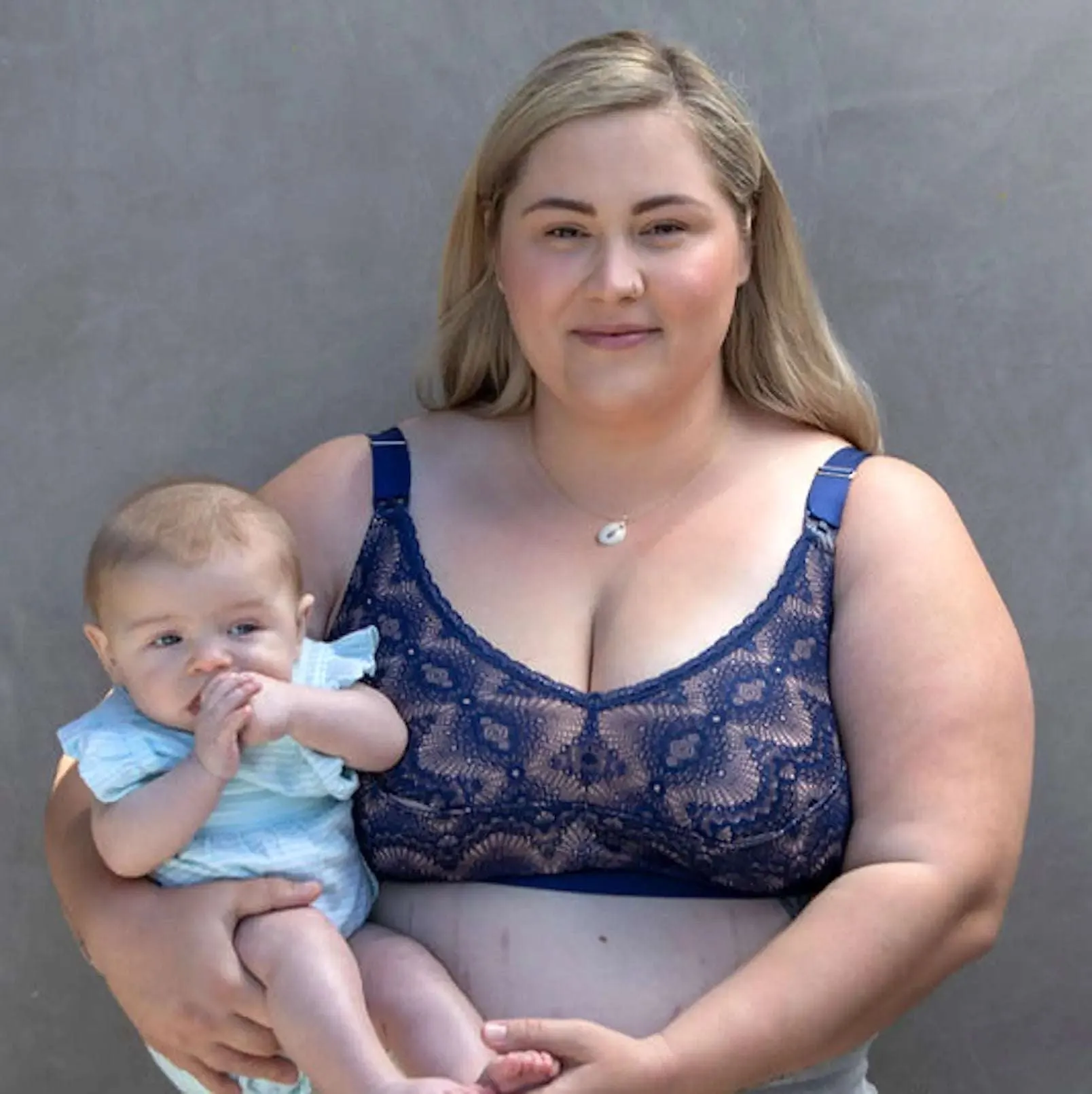 Ruby Handsfree Pumping    Nursing Bra