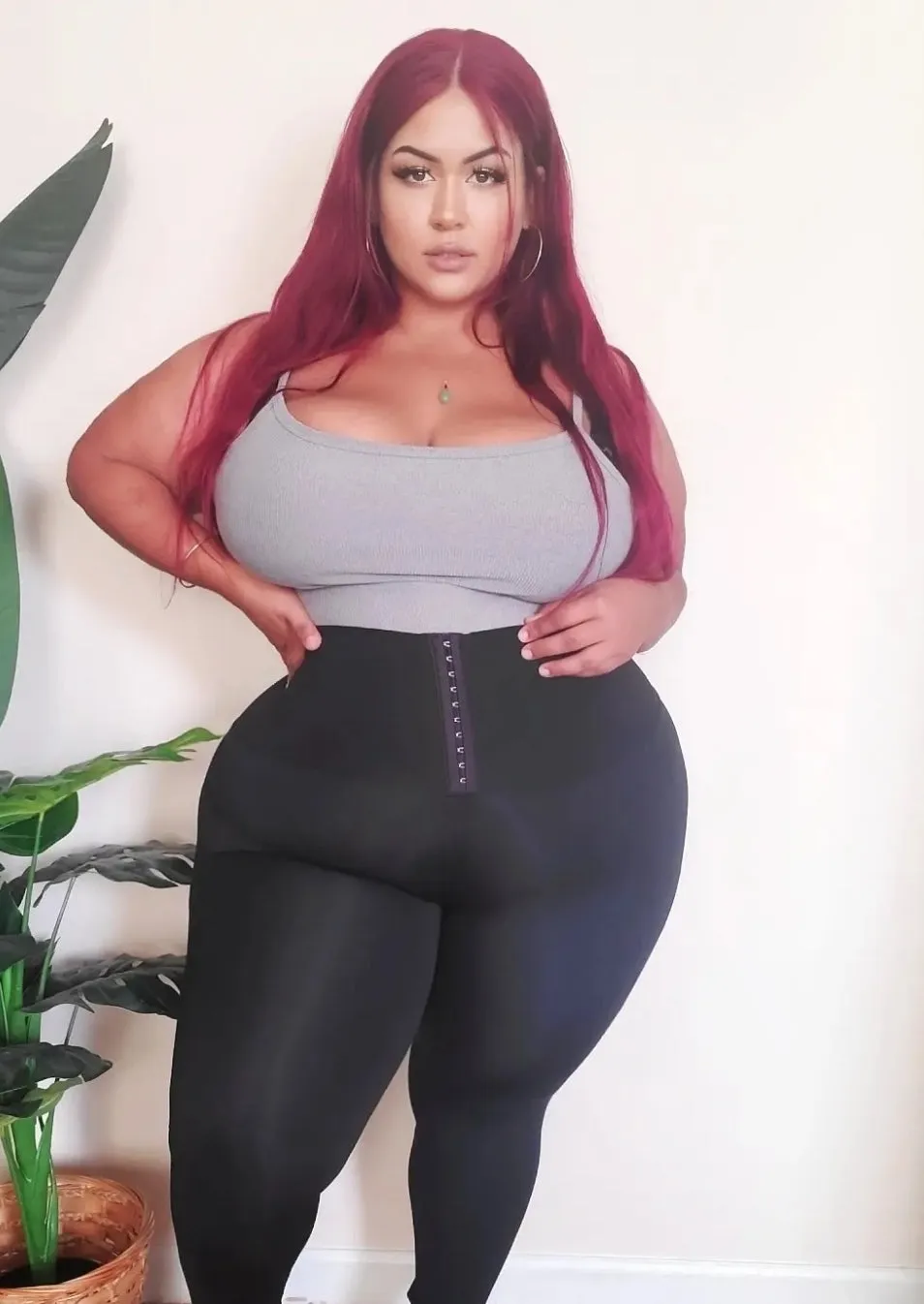 Sucked In Leggings