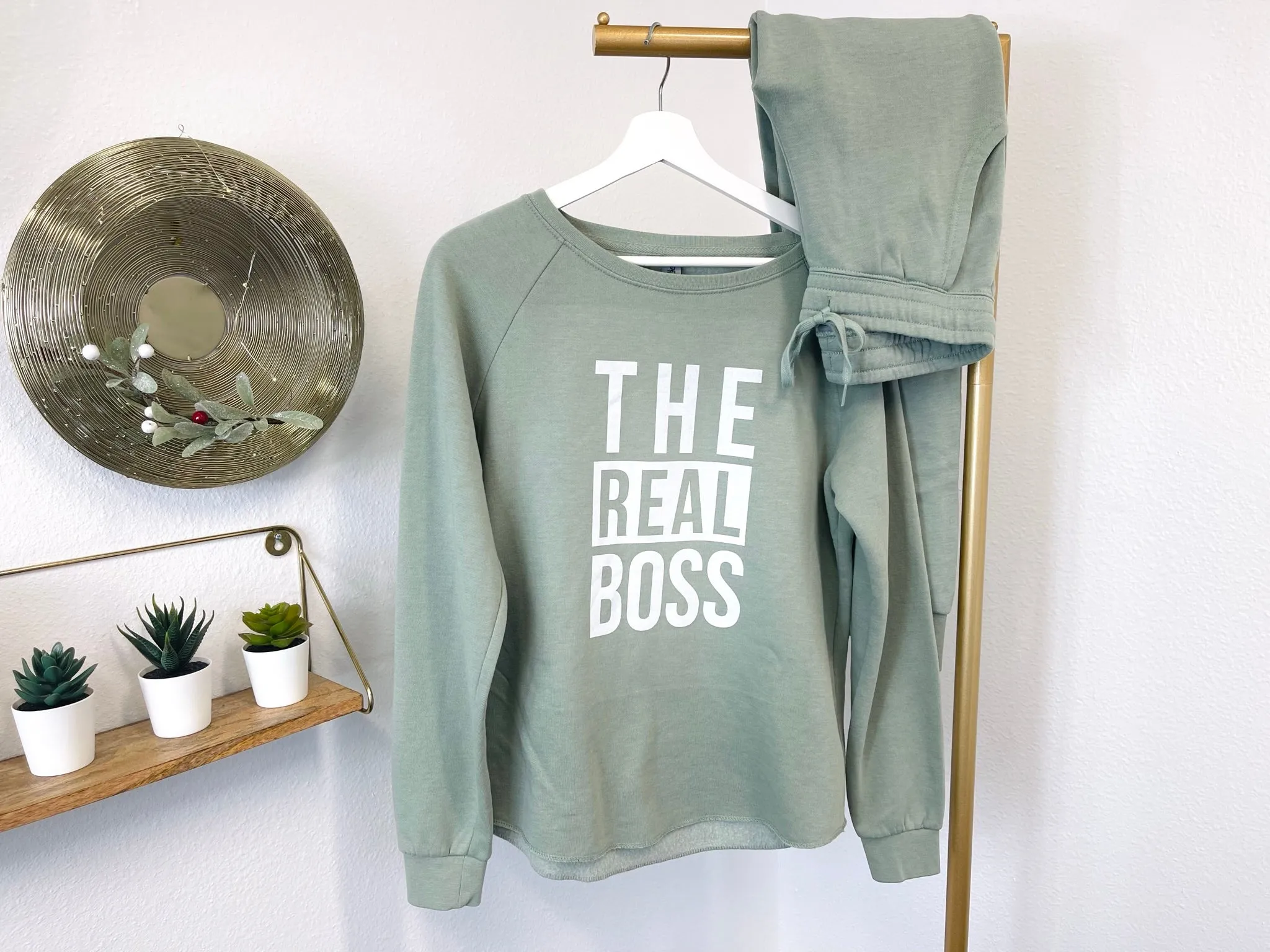 The Boss & The Real Boss Couple Matching Set | Sweatshirt and Sweatpants | Valentines Day Gift for Him and Her | Anniversary Gift | Joggers