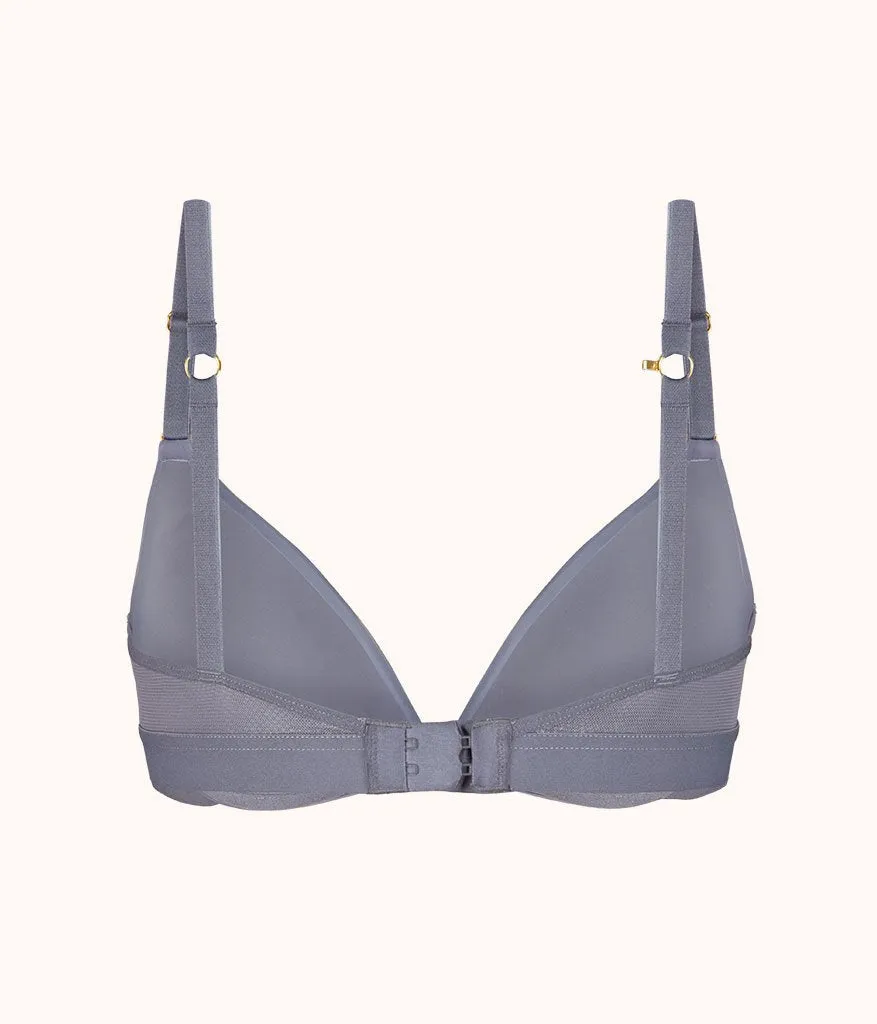 The Deep V No-Wire Push-Up: Smoke