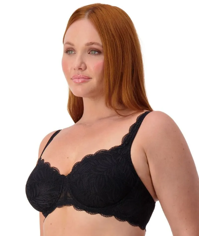 Triumph Essential Lace Balconette Bra - Black