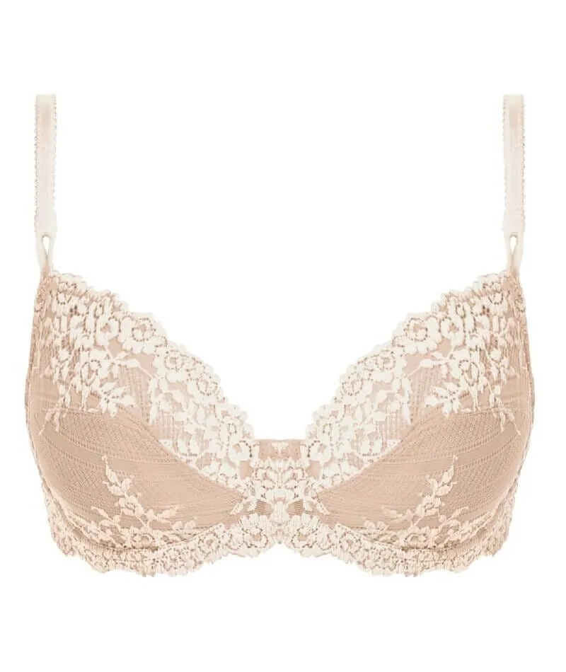 Wacoal Embrace Lace Underwired Bra - Naturally Nude/Ivory