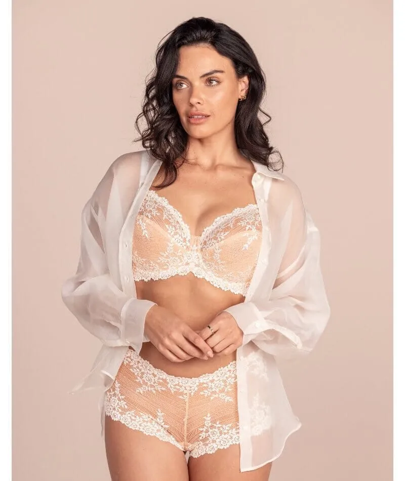 Wacoal Embrace Lace Underwired Bra - Naturally Nude/Ivory